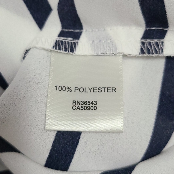 New! VAN HEUSEN Striped Top - Picture 7 of 8